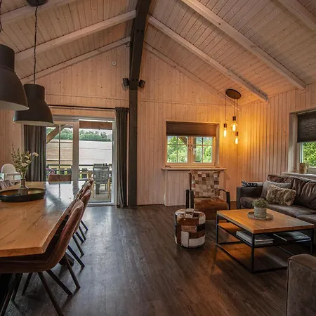 Kustelberg Lodges Medebach Exterior photo